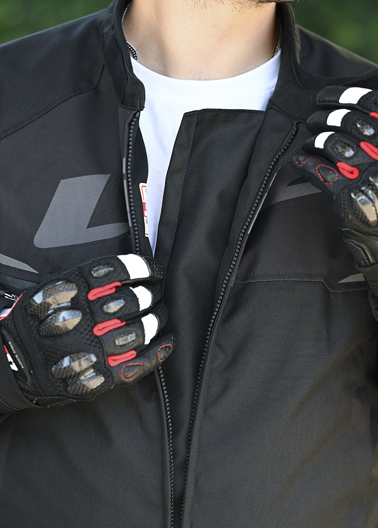 773x1080 APEX detalles 12 Large rain tunnel flap